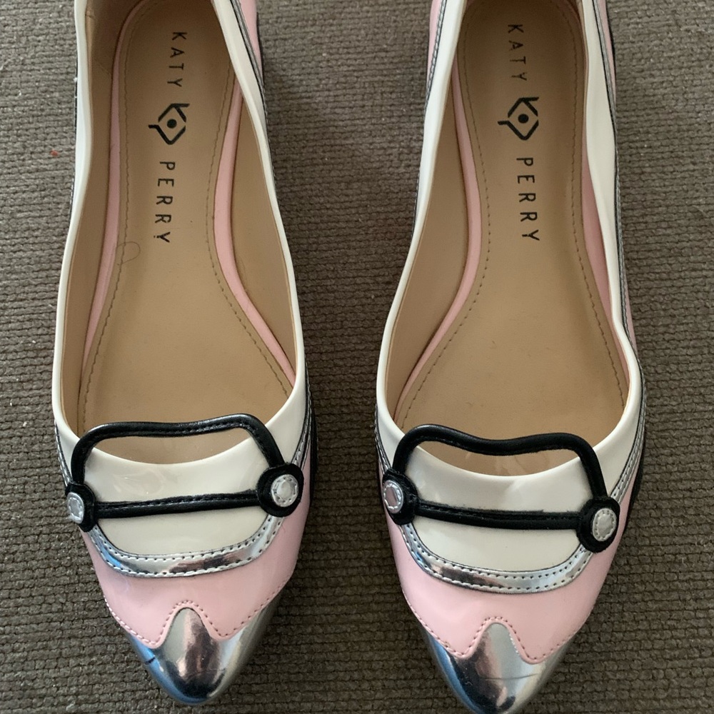 Katy Perry Taxi shoe flats